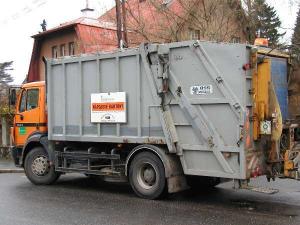 svoz_nk_9_4_2005_praha_4_jpg
