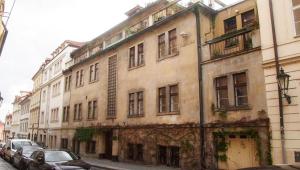 uvoz_pred_01