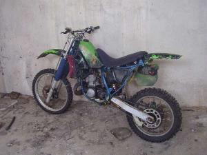 c_13_kawasaki_suzuki_bez_zez_jpg