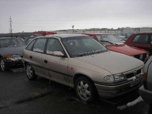 c_13_vauxhall_astra_r824duf_zlm_jpg