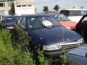 c_167_opel_vectra_akk_32_89_jpg