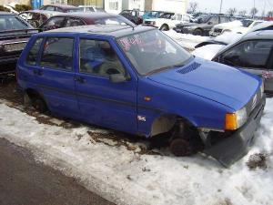 c_18_fiat_uno_bez_moz_jpg