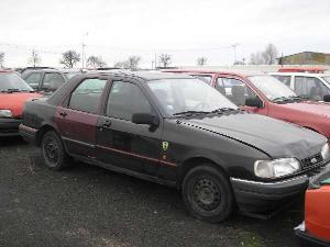 c_29_ford_sierra_cerna_jpg