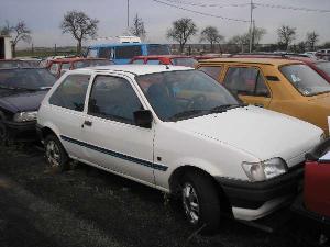 c_44_ford_fiesta_bila_jpg