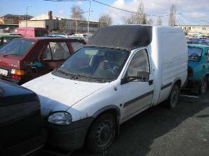 c_78_opel_combo_bila_jpg