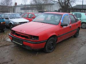 c_opel_vectra_bez_cez_jpg