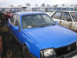 x246_i_opel_ascona_jpg
