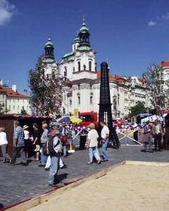 Foto - a zastavit se třeba u &#34;Eifelovky&#34;.