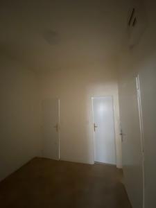 17_z předsíně na WC a do koupelny