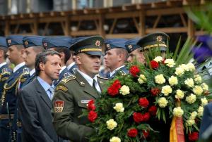512484_18.6.07-Uctění památky válečních parašutistů a domácího odboje