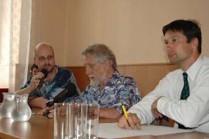 512766_8.6.07-Beseda s Garrym Snyderem